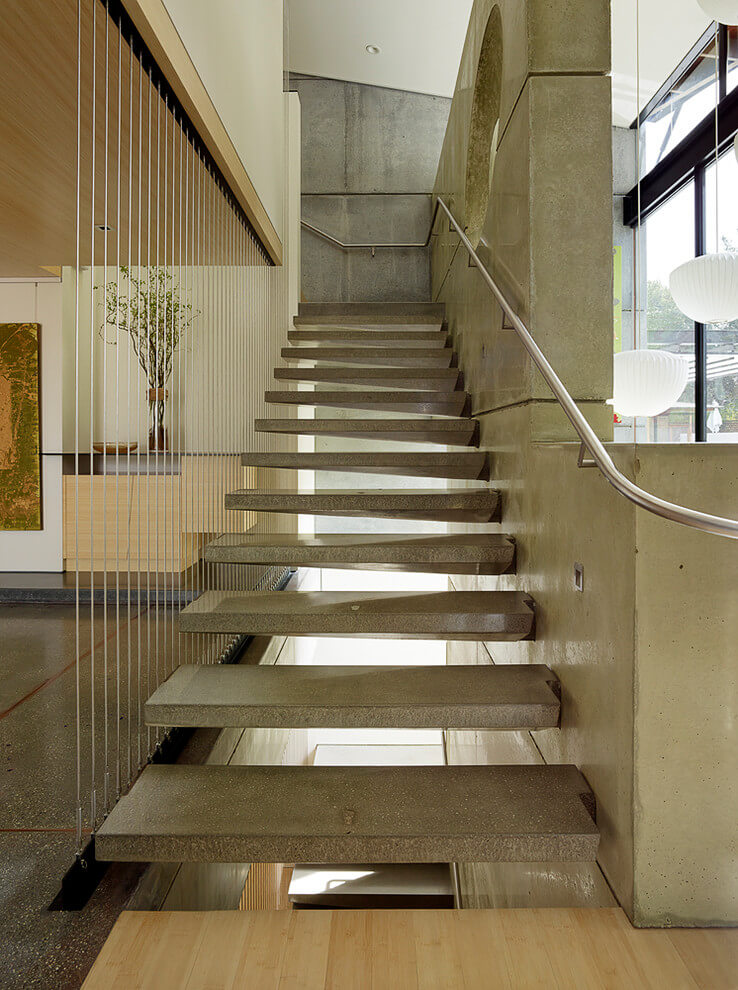 modern staircase lighting