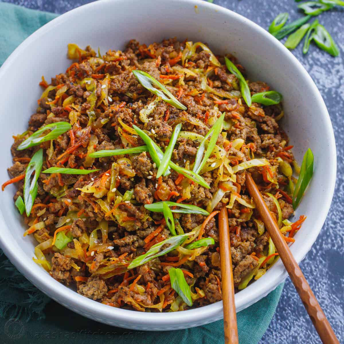 Delicious Egg Roll In A Bowl: A Quick And Easy Recipe For Flavorful ...