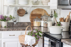 10 Inspiring Kitchen Decor Ideas To Transform Your Space