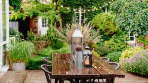 10 Stunning Landscaping Ideas To Transform Your Backyard