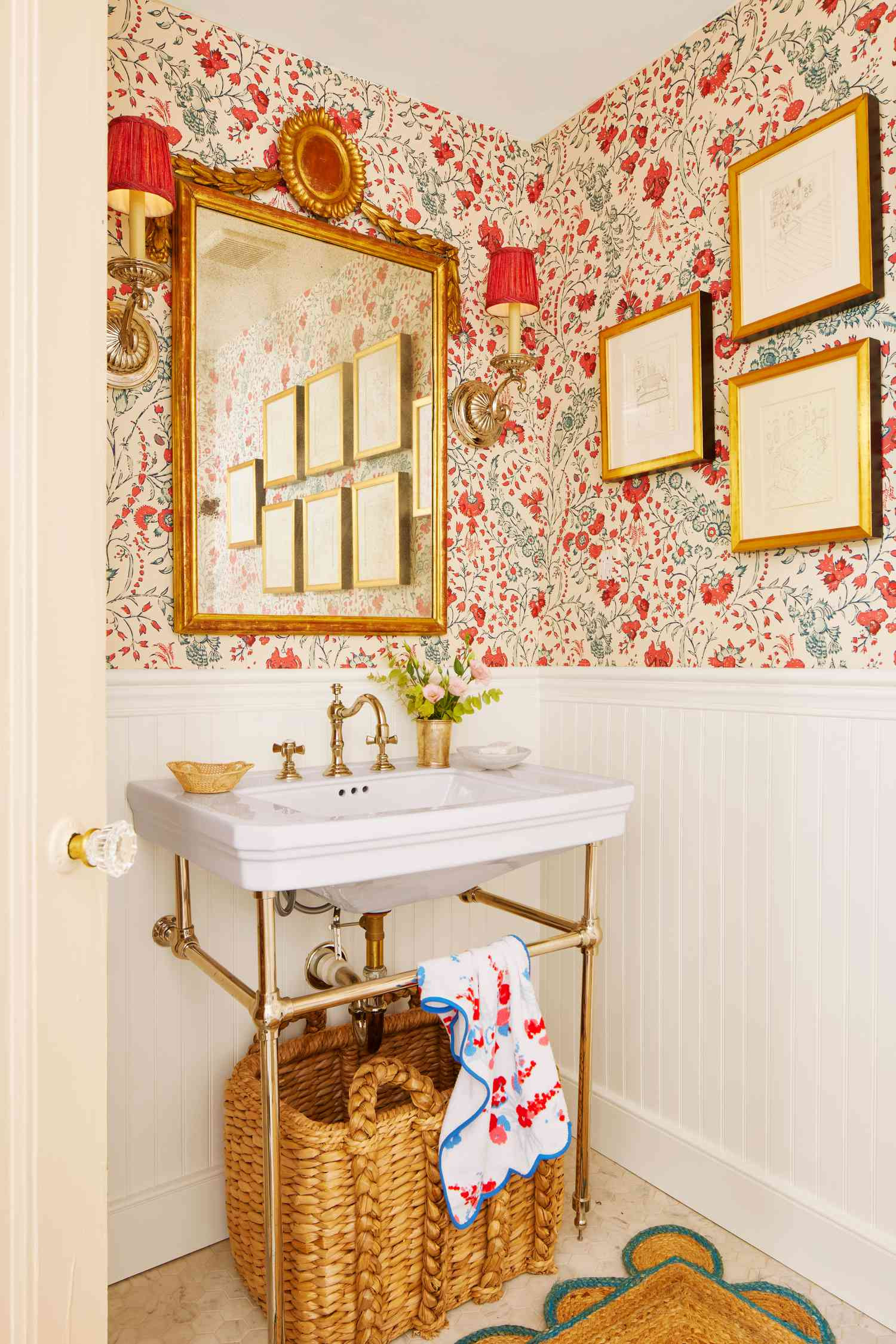 Bathroom Wallpaper Ideas That Will Transform Your Space