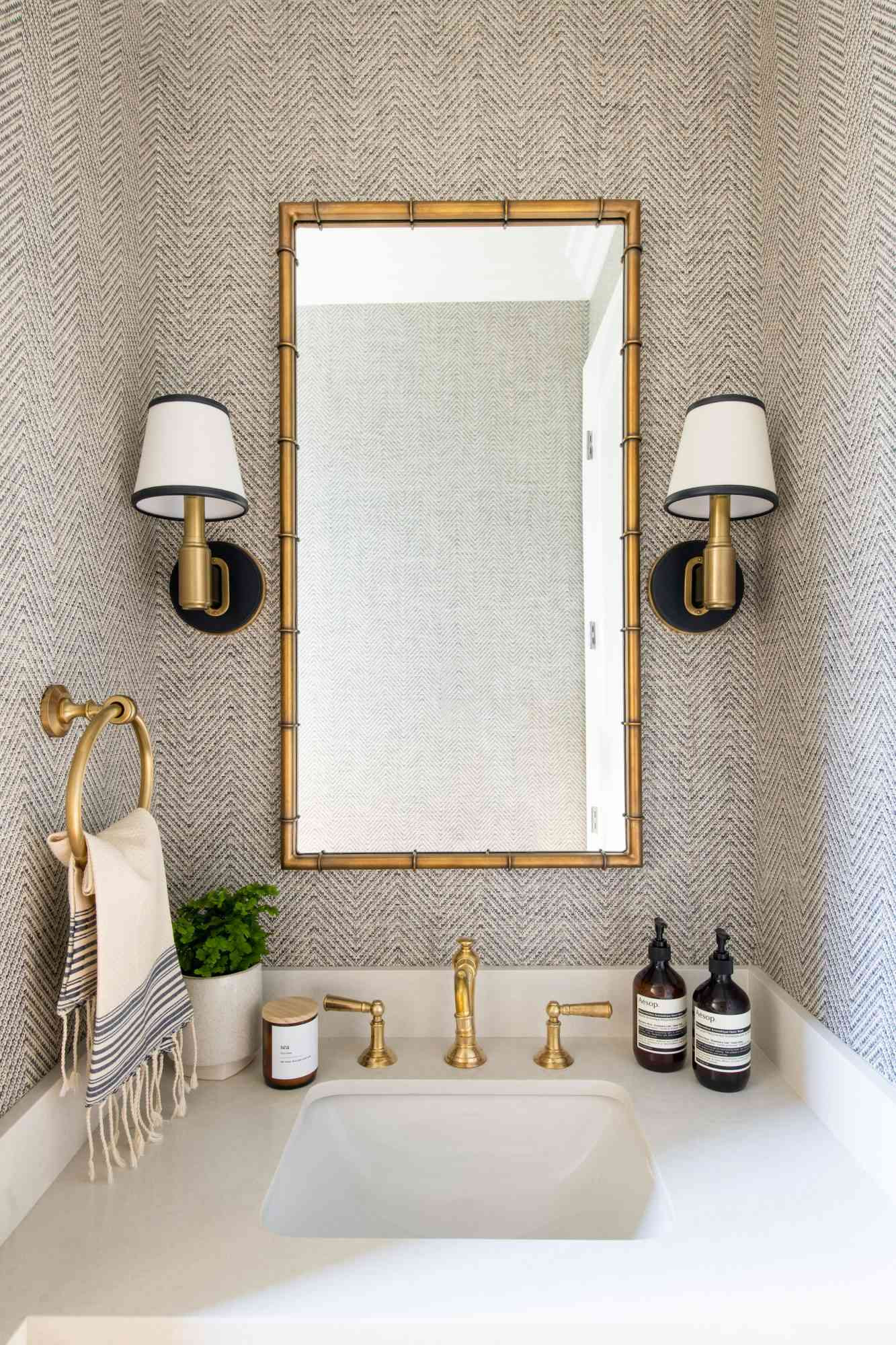 Bathroom Wallpaper Ideas That Will Transform Your Space