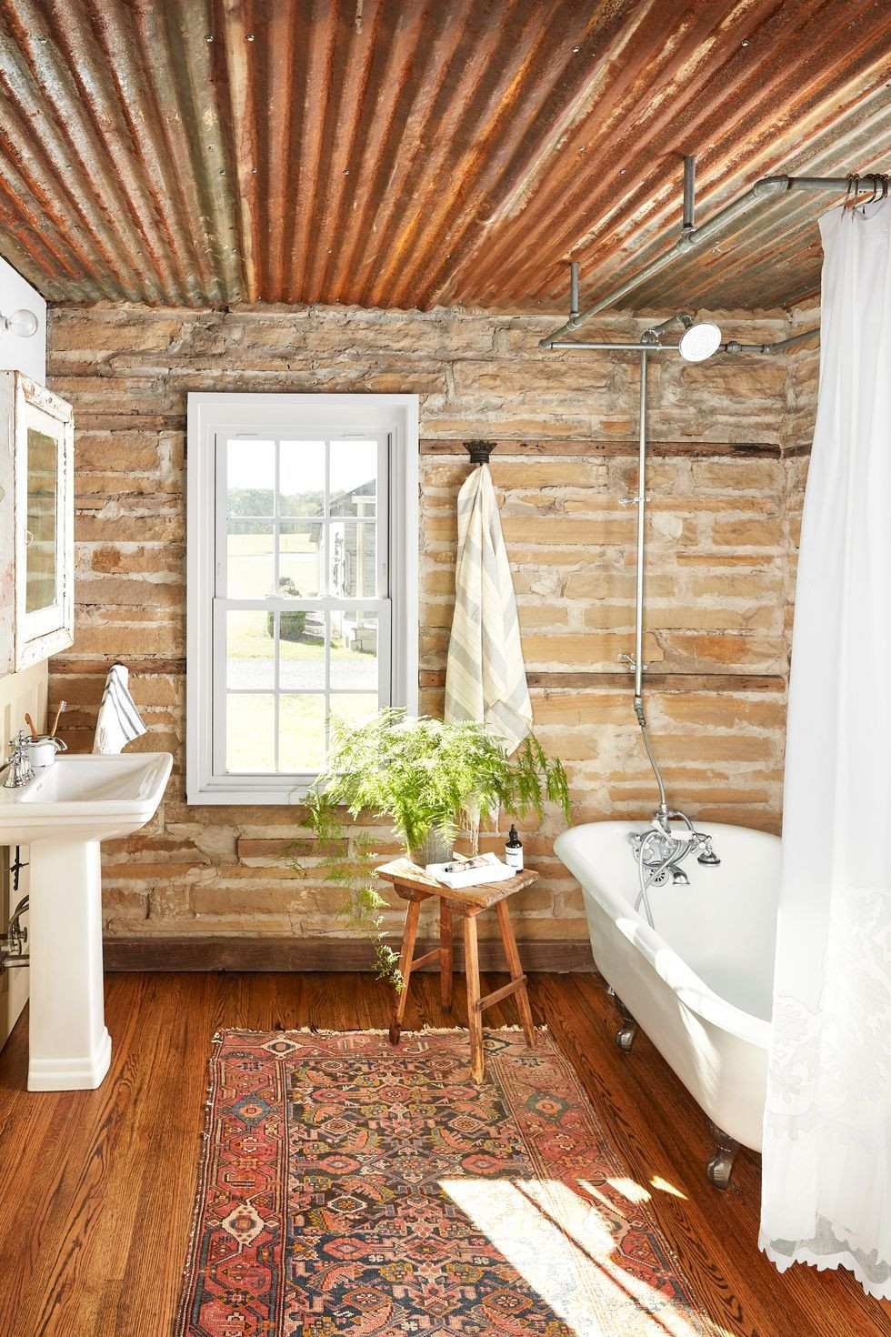Best Farmhouse Bathroom Design Ideas - Farmhouse Bathroom Decor