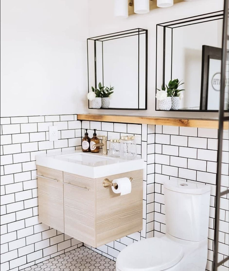 Small Bathroom Shelf Ideas for Style and Function