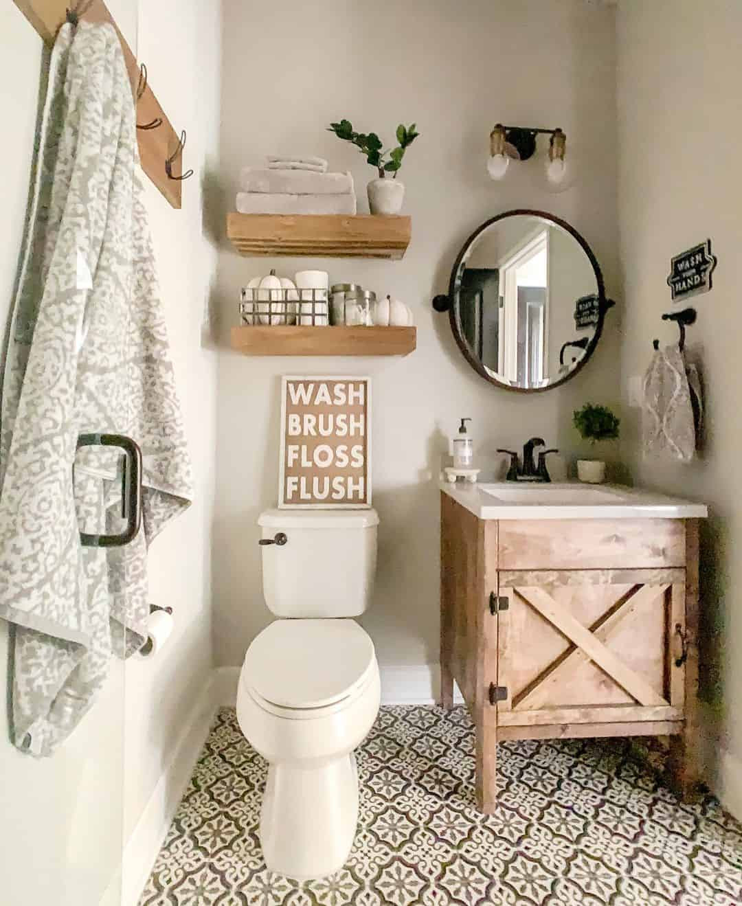 Small Bathroom Storage Ideas to Conceal & Organize Clutter